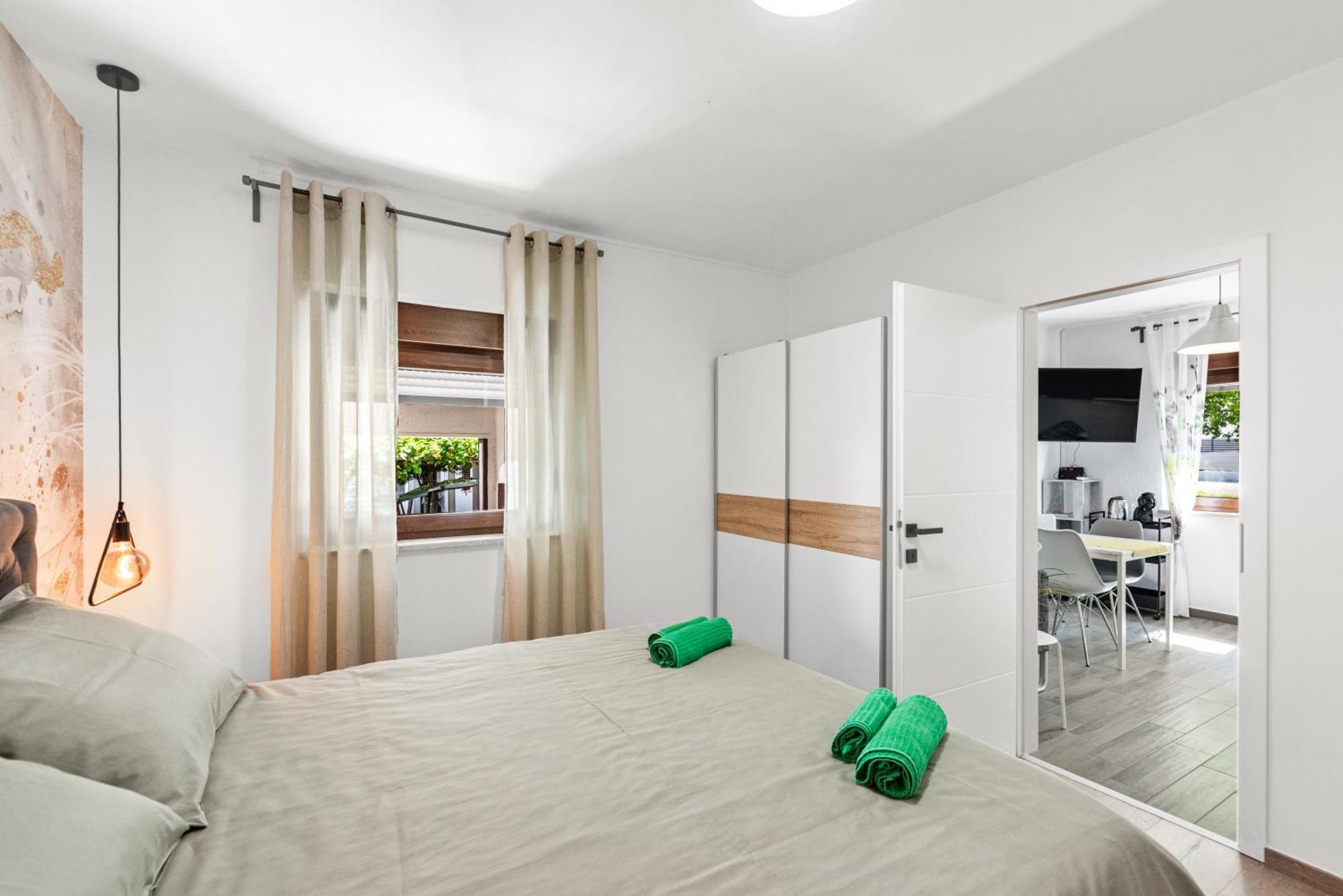 Apartments Frama Porec - Funtana Extérieur photo